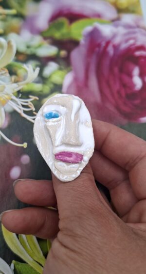 Pierścionek porcelanowa maska różowo niebieski